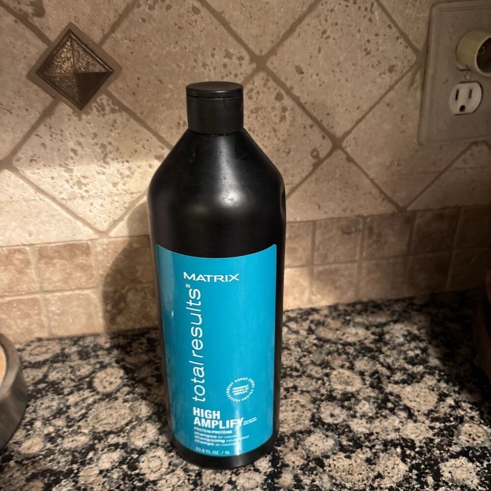 Matrix Total Results High Amplify Volumizing Shampoo 33.8 oz 1 Liter Fine Hair